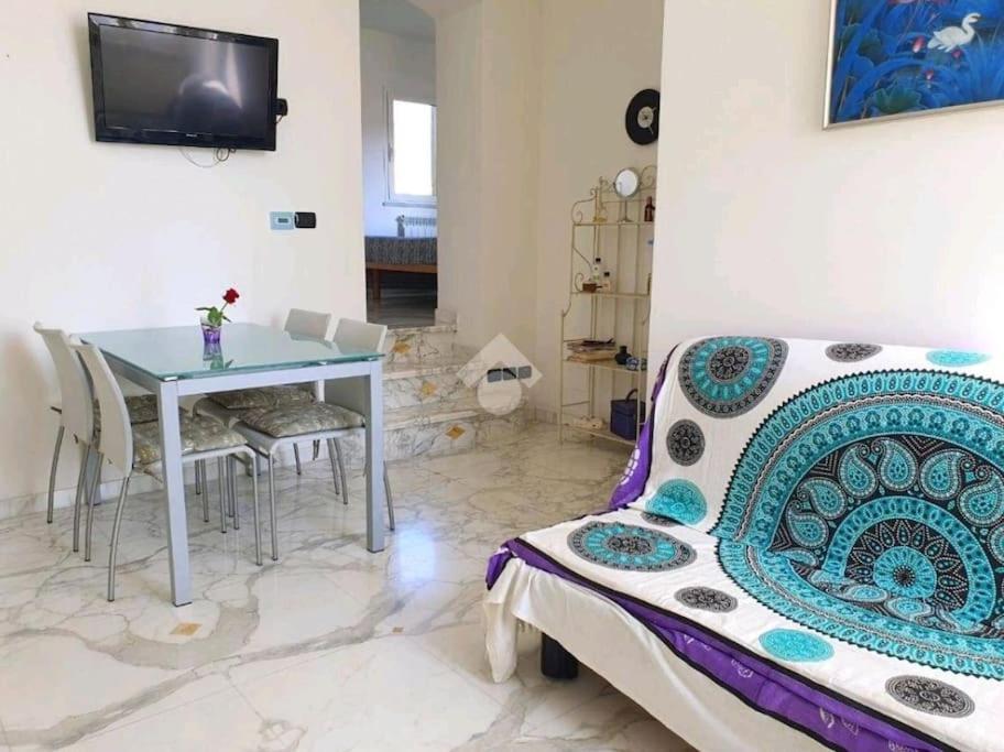 Appartamento 50 Mt Mare Con Parcheggio Riservato Рива-Лигуре Экстерьер фото