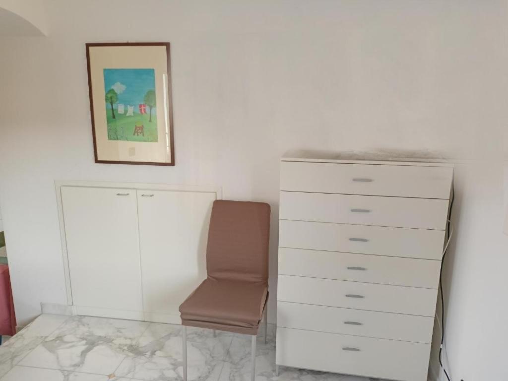 Appartamento 50 Mt Mare Con Parcheggio Riservato Рива-Лигуре Экстерьер фото